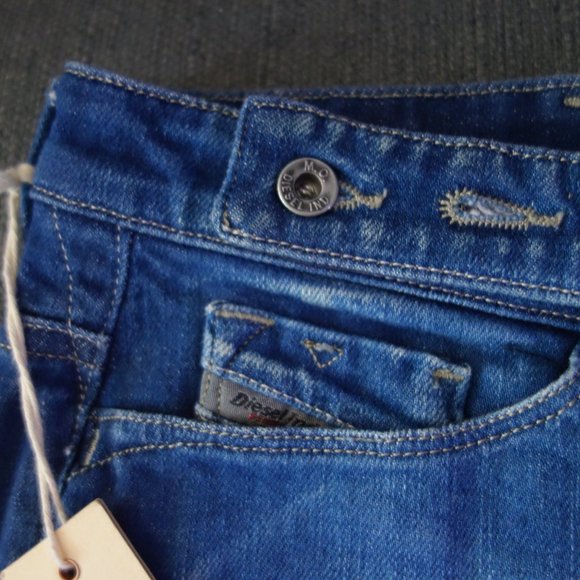 Diesel Mini Jean Skirt Size 26 Made in Italy *New with Tags* - Picture 6 of 16